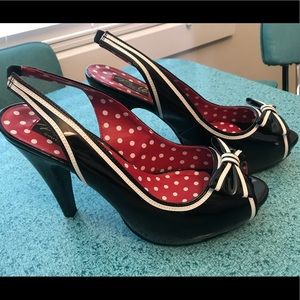 Final $ drop pinup couture black platform size 10